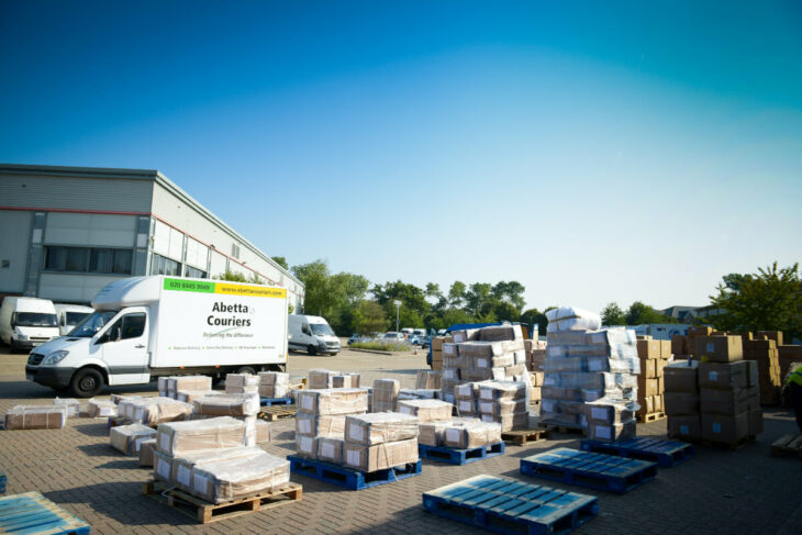 internatioanl courier