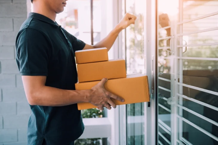courier delivering